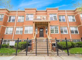 2231 W Warren Blvd #D2, Chicago, IL 60612