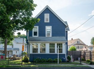 114 Southwick St, Chicopee, MA 01020