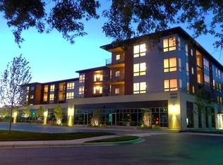 4910 W 77th St APT 304, Edina, MN 55435