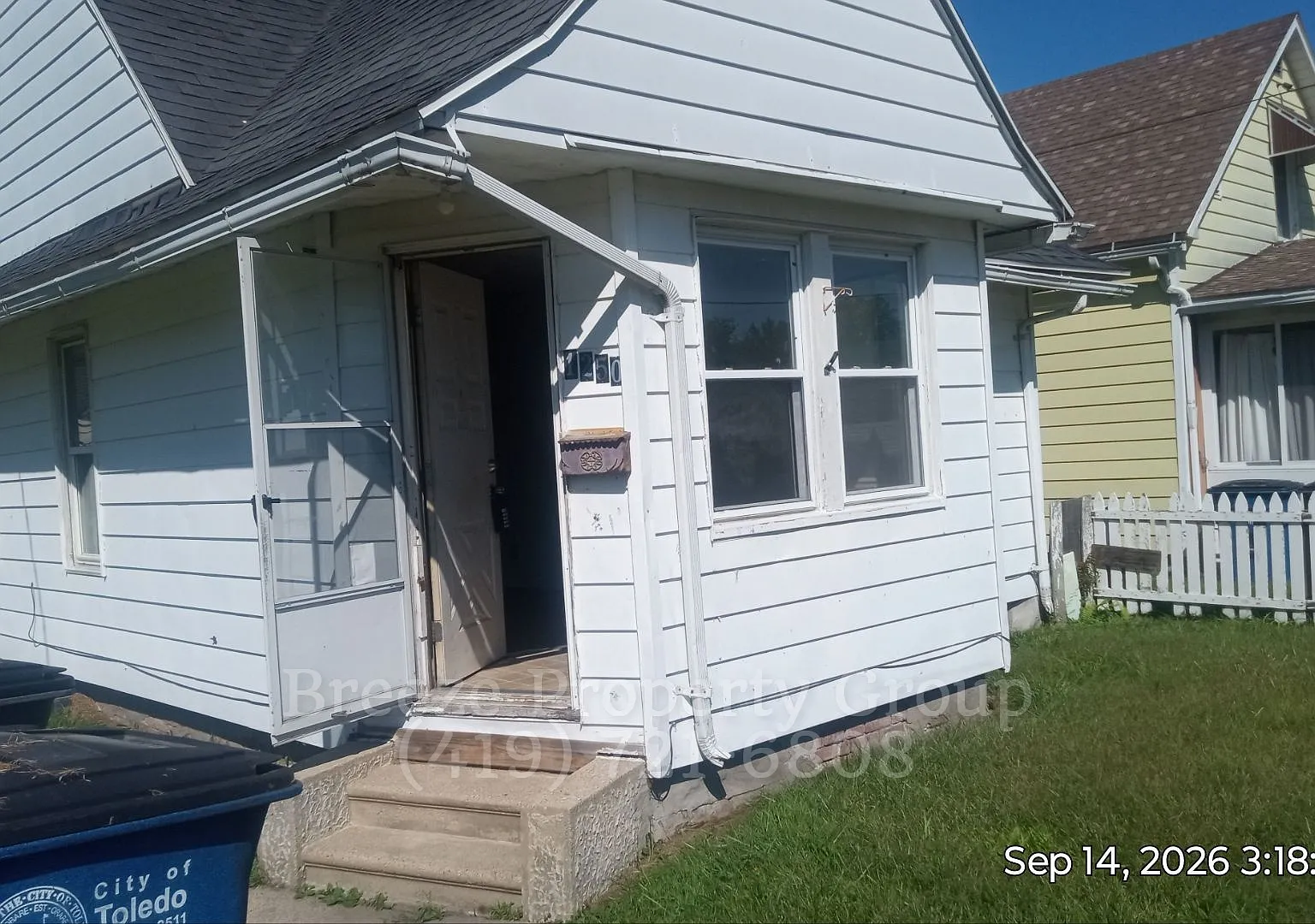 2 bed, 996 sqft, $925 — Photo 1