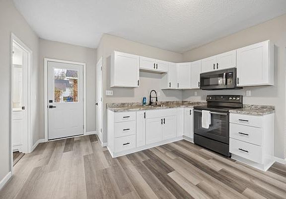 4th image of 615 Getty St S