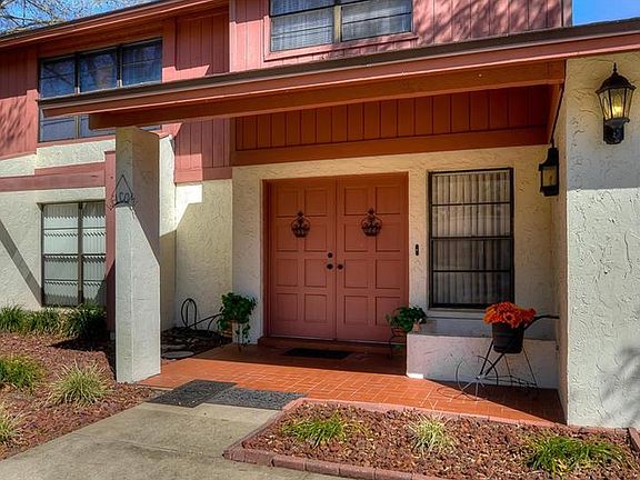 4th image of 4719 Deerwalk Ave