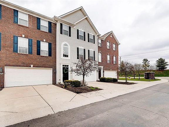 3rd image of 6946 Vistamere Way
