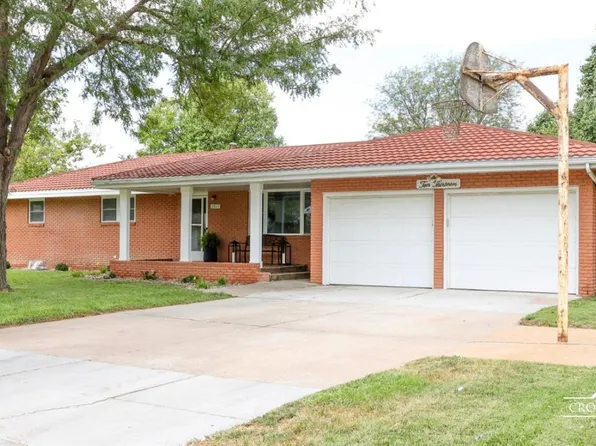 1013 N 2nd St, Garden City, KS 67846