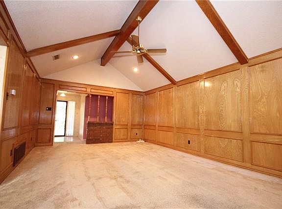 4th image of 8048 Buttercup Cir S