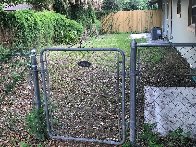 444 Georgia Ave — Photo 3