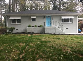 204 W Lake Dr NW, Atlanta, GA 30314