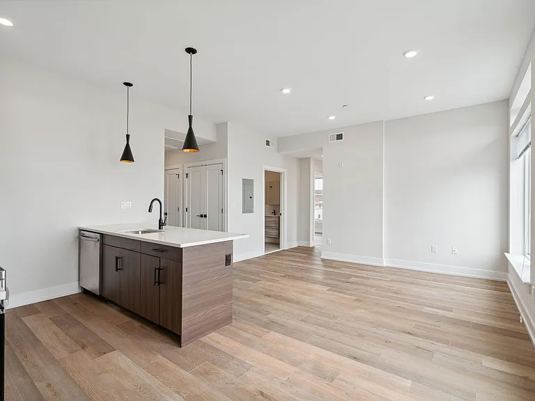 The Weston — Photo 25