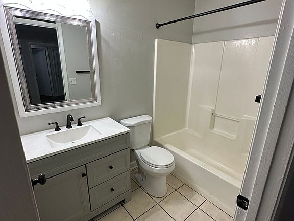 4th image of 197 Villas Ct SE Suite B
