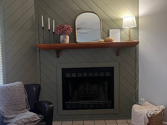 3rd image of 408 Oriole Dr #A