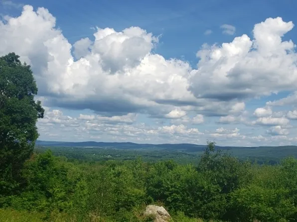 7 Vernon View Dr, Glenwood, NJ 07418