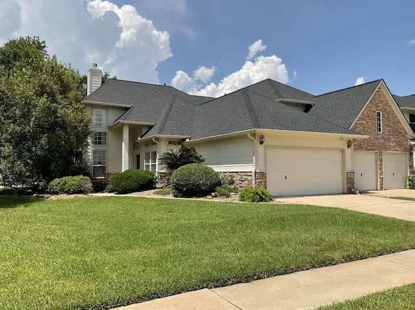 7203 Welshwood Ln, Sugar Land, TX 77479