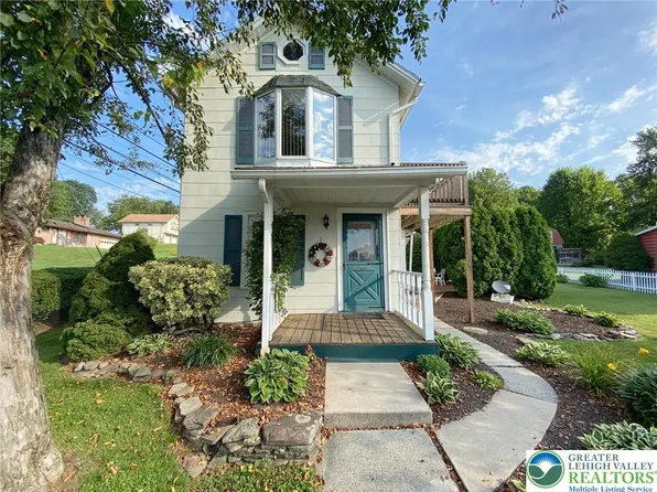 7733 Lime St, Fogelsville, PA 18051