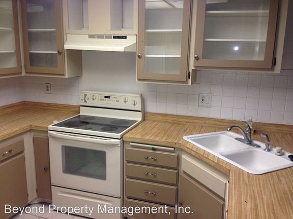 2nd image of 3920 60th St Unit 94