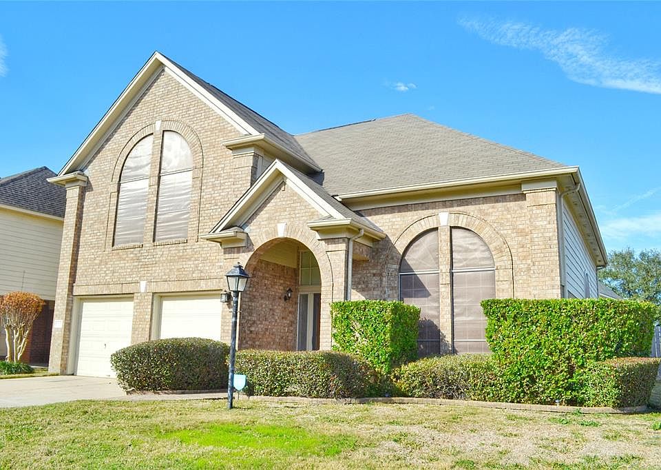1st image of 1906 Laurel Oaks Dr