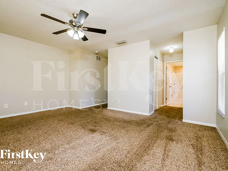 4003 Kingsfield Dr — Photo 7