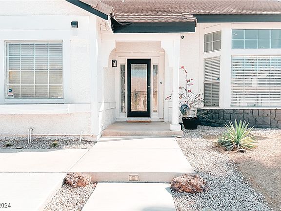 4th image of 6509 Peppermill Dr
