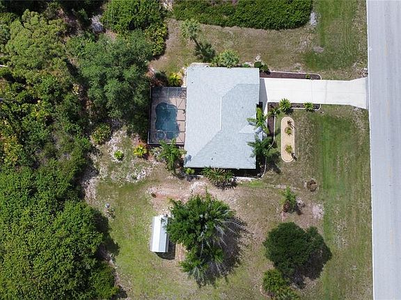3rd image of 5769 E PRICE BOULEVARD