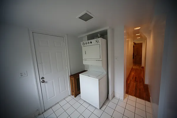 Rented by Park West Realty Company | media 22