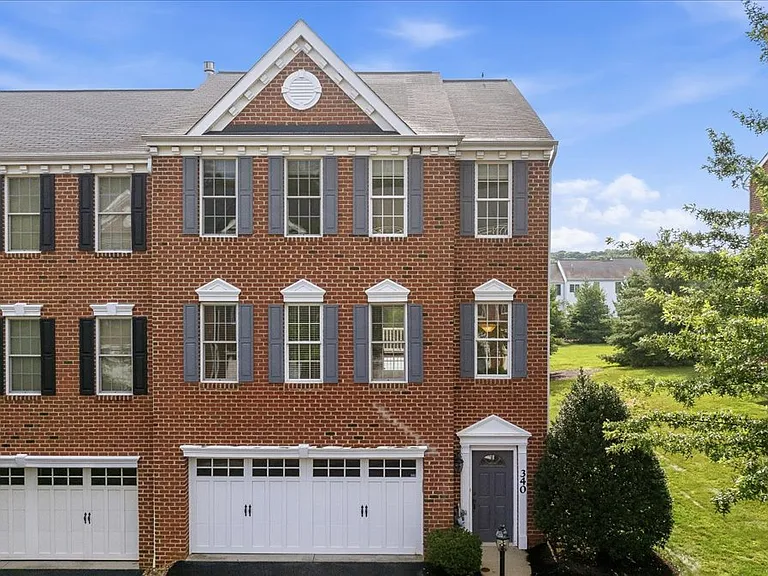 340 Marshall Heights Dr #2700 — Photo 1