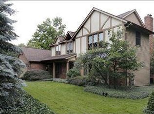 6685 Pleasantview Dr, Portage, MI 49024