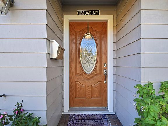 4th image of 3040 Hartley Drive