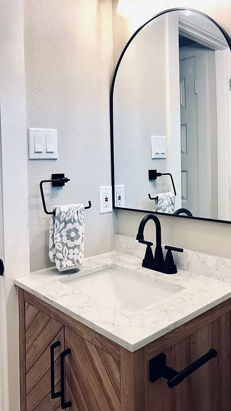 1 bed, 1.0 bath, 700 sqft, $1,275 — Photo 2