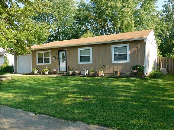 LOVELY LANDSCAPING AND BIG BACK YARD.  GORGEOUSE FRONT DOOR.  VERY WELCOMING AND NICE CURB APPEAL.