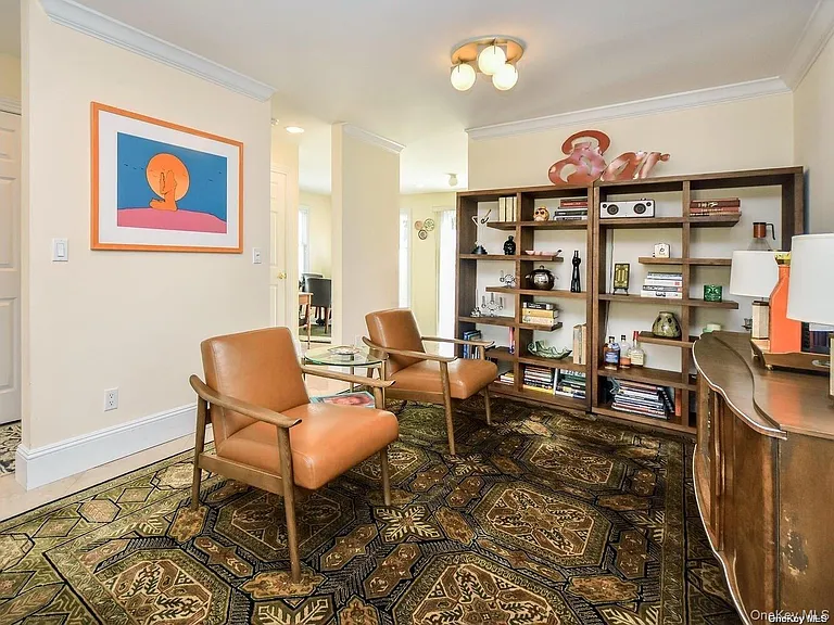 24 Sintsink Dr W — Photo 8