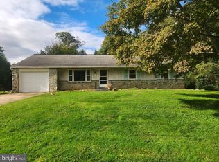 2303 Helena Rd, Lancaster, PA 17603