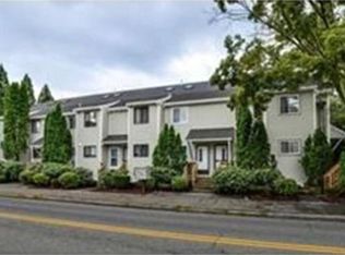 22 River St APT 14, Hudson, MA 01749