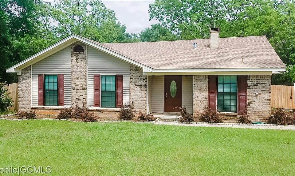 1st image of 8005 Grand Oaks Dr