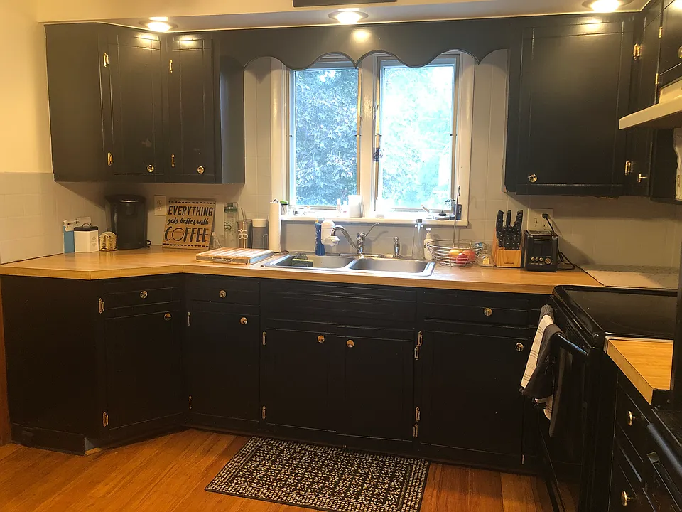 801 Milton Ave #2