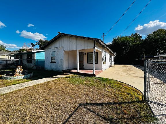 2nd image of 322 REMOLINO