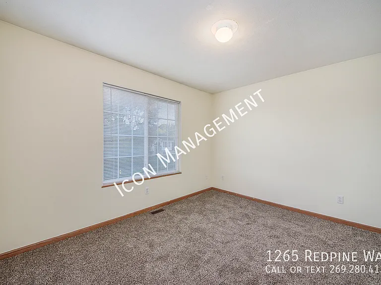 1265 Redpine Way — Photo 12
