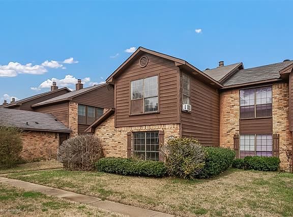 2nd image of 6000 Buncombe Rd #5