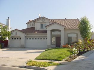 5 Holmes Cir, Salinas, CA 93906