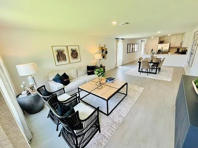 2126 Mosaic Valley Ct — Photo 16