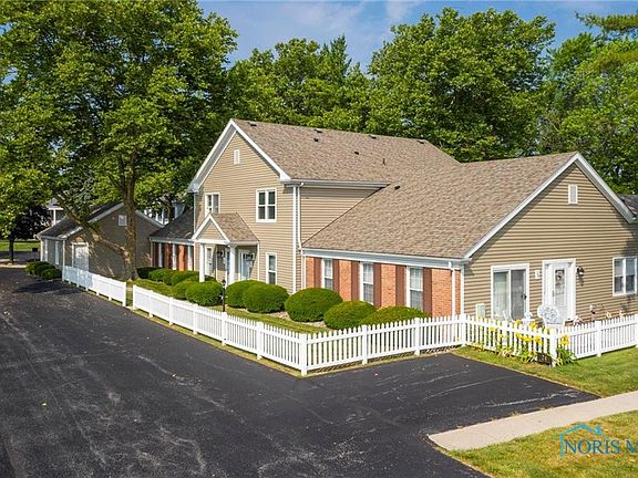 3rd image of 22 Arbor Ct