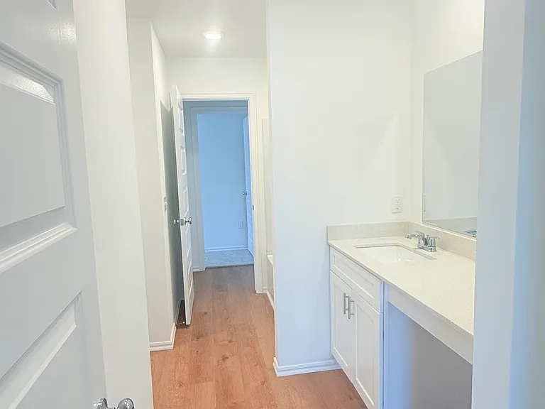 16217 Lovers Ln — Photo 18