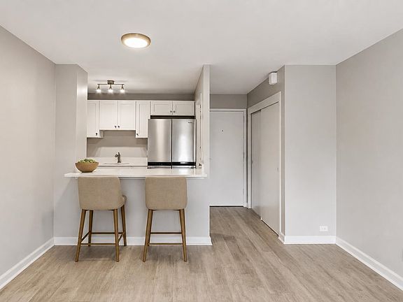 3rd image of 2277 Union Ave APT 409