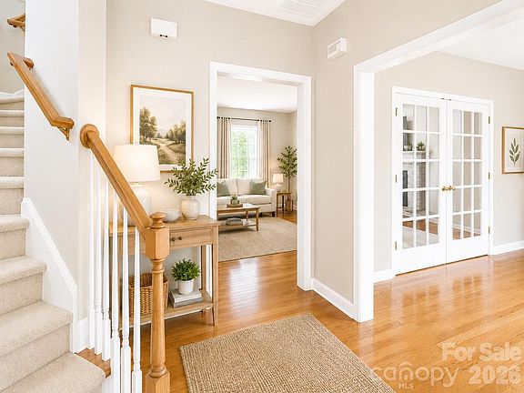 5th image of 2040 Swaim Dr