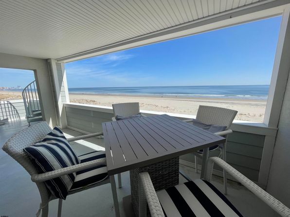 1703 Beach Ter APT 4N