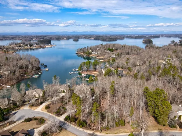 210 S Summit Dr Lot 90, Seneca, SC 29672