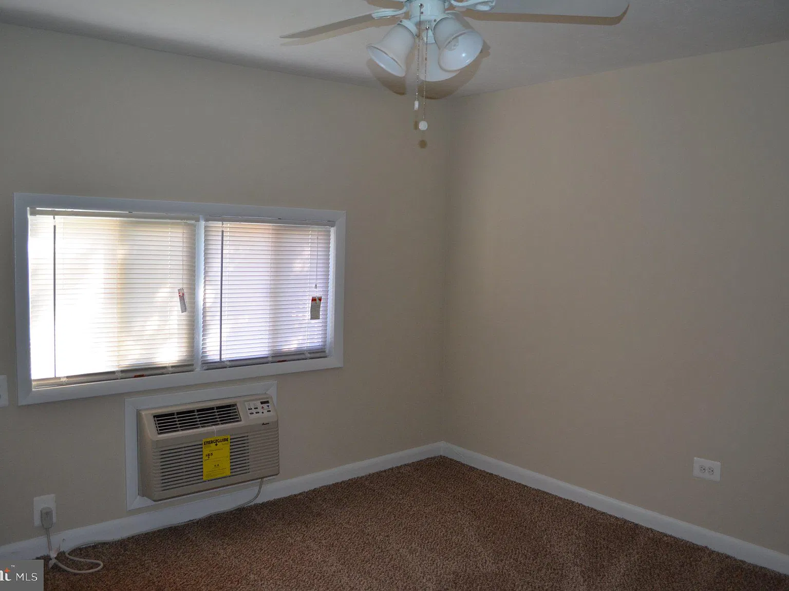1 bed, 1.0 bath, 1000 sqft, $1,895 — Photo 4