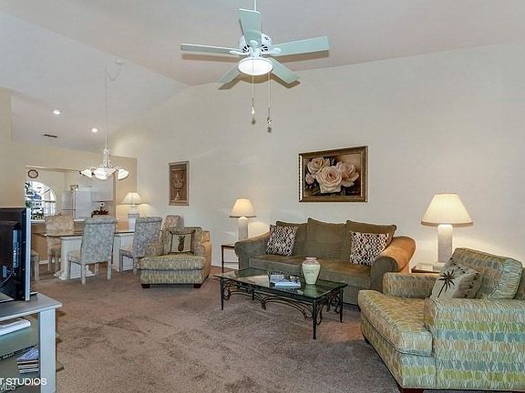 4th image of 8047 Palomino Dr #12
