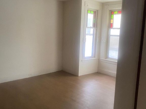 3rd image of 155 National Ave SW