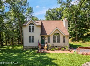 236 Dorchester Dr, Bushkill, PA 18324