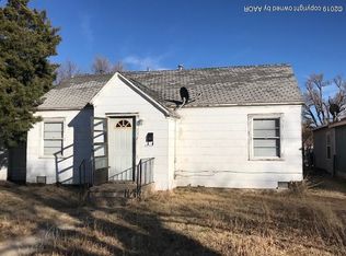 1309 S Eton St, Perryton, TX 79070