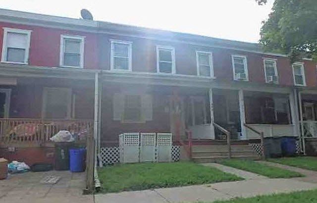 2nd image of 222 Cleveland St